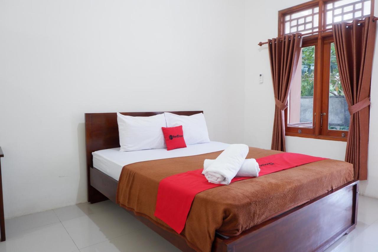 Ferienwohnung Reddoorz At Bale Eja Syariah Senggigi Montongbuwoh Exterior foto