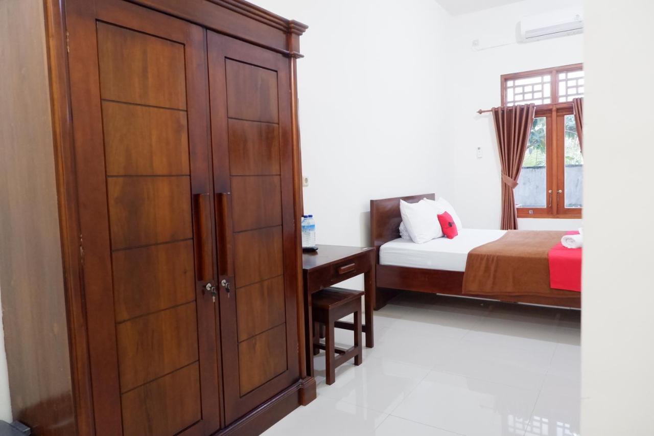 Ferienwohnung Reddoorz At Bale Eja Syariah Senggigi Montongbuwoh Exterior foto
